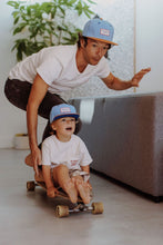 Laden Sie das Bild in den Galerie-Viewer, Mini Jean - Kids &amp; Dads of