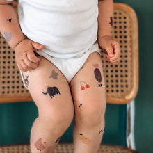 Laden Sie das Bild in den Galerie-Viewer, Bio Tattoos - Bear &amp; Friends