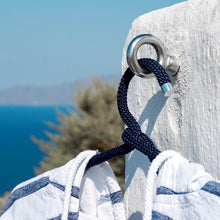 Laden Sie das Bild in den Galerie-Viewer, Kleiderbügel aus Seil - marineblau