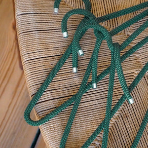 Kleiderbügel aus Seil - tannengrün