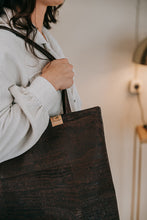 Laden Sie das Bild in den Galerie-Viewer, Shopper Anna - Korkleder