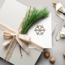 Laden Sie das Bild in den Galerie-Viewer, Weihnachtskarten mit Lederornamenten