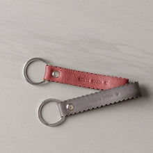 Laden Sie das Bild in den Galerie-Viewer, Keychain - Best Mom