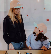 Laden Sie das Bild in den Galerie-Viewer, Sweet Peach - Kids &amp; Mums