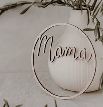 Laden Sie das Bild in den Galerie-Viewer, HOLZKRANZ MAMA