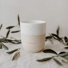Laden Sie das Bild in den Galerie-Viewer, Steingut Becher - Tasse - Namaste- Handmade
