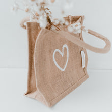 Laden Sie das Bild in den Galerie-Viewer, Mini Jute Shopper &quot;Herz&quot;