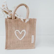 Laden Sie das Bild in den Galerie-Viewer, Mini Jute Shopper &quot;Herz&quot;
