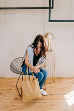 Laden Sie das Bild in den Galerie-Viewer, Shopper Anna - Korkleder