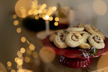 Laden Sie das Bild in den Galerie-Viewer, Kanelbullar - Postkarte